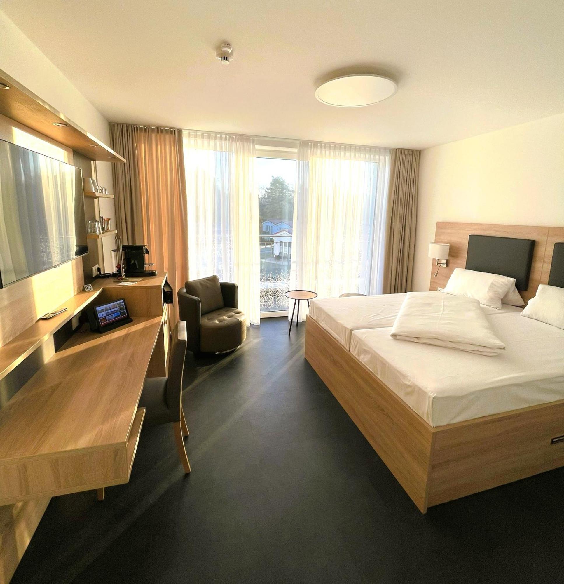 Havellandhalle Resort - Hotel, Sport Und Wellness Seeburg  Kültér fotó