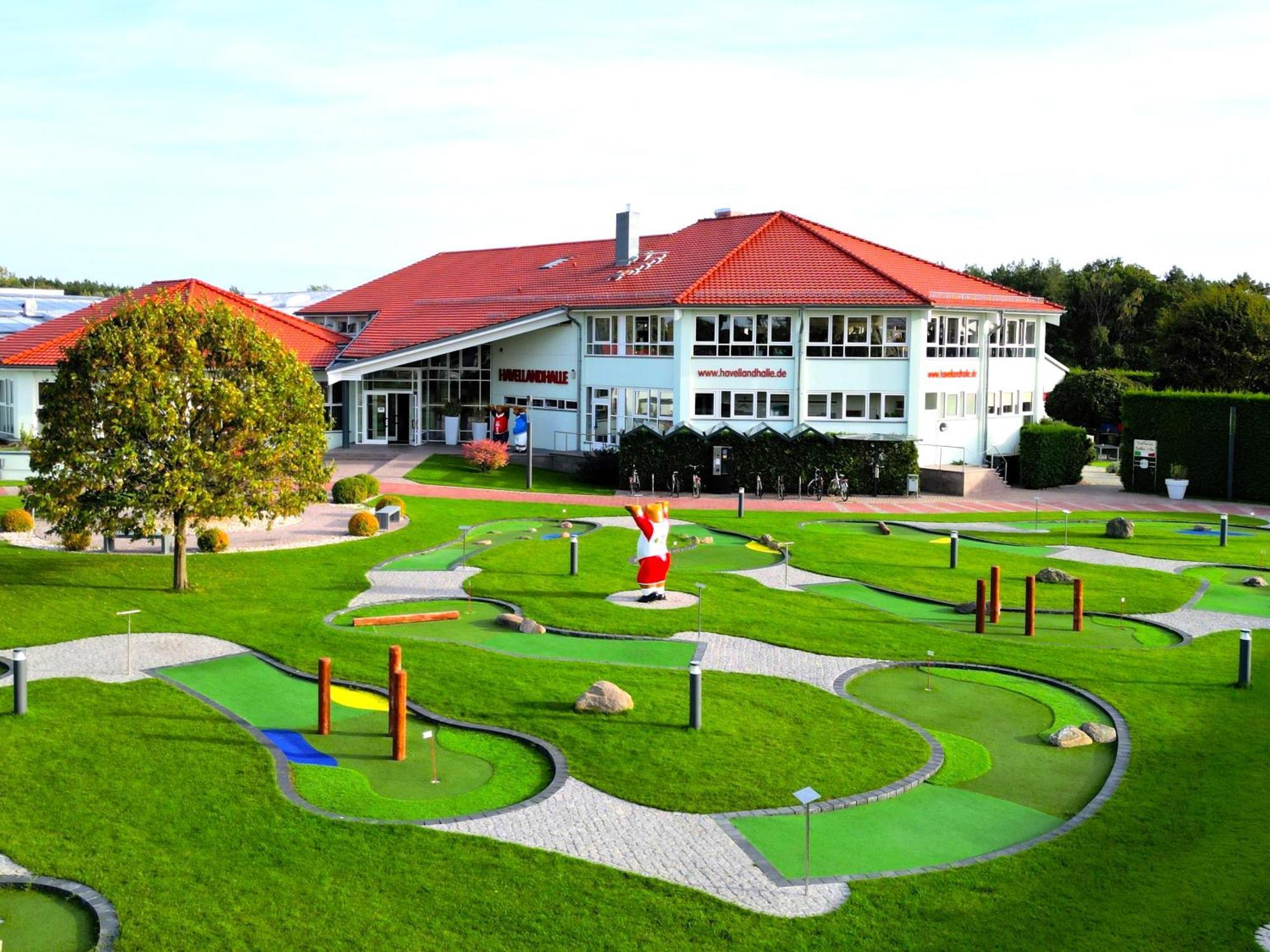 Havellandhalle Resort - Hotel, Sport Und Wellness Seeburg  Kültér fotó